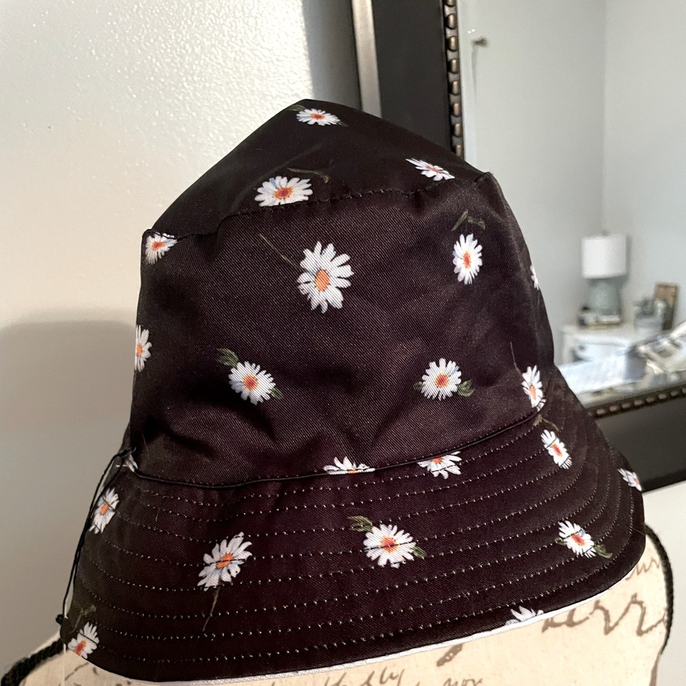 NWT Bucket Hat